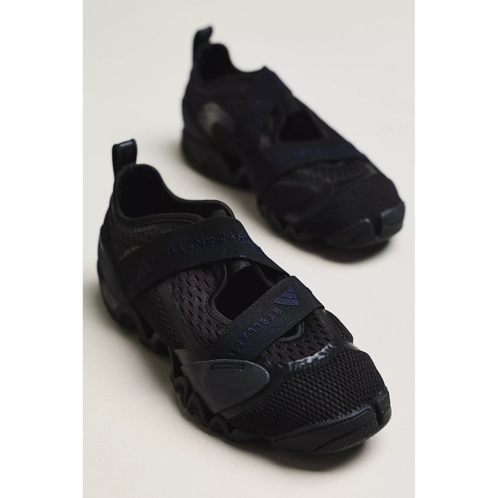 Adidas Seeulater Stella McCartney Womens 7.5 Black New Mesh Trail Sneakers